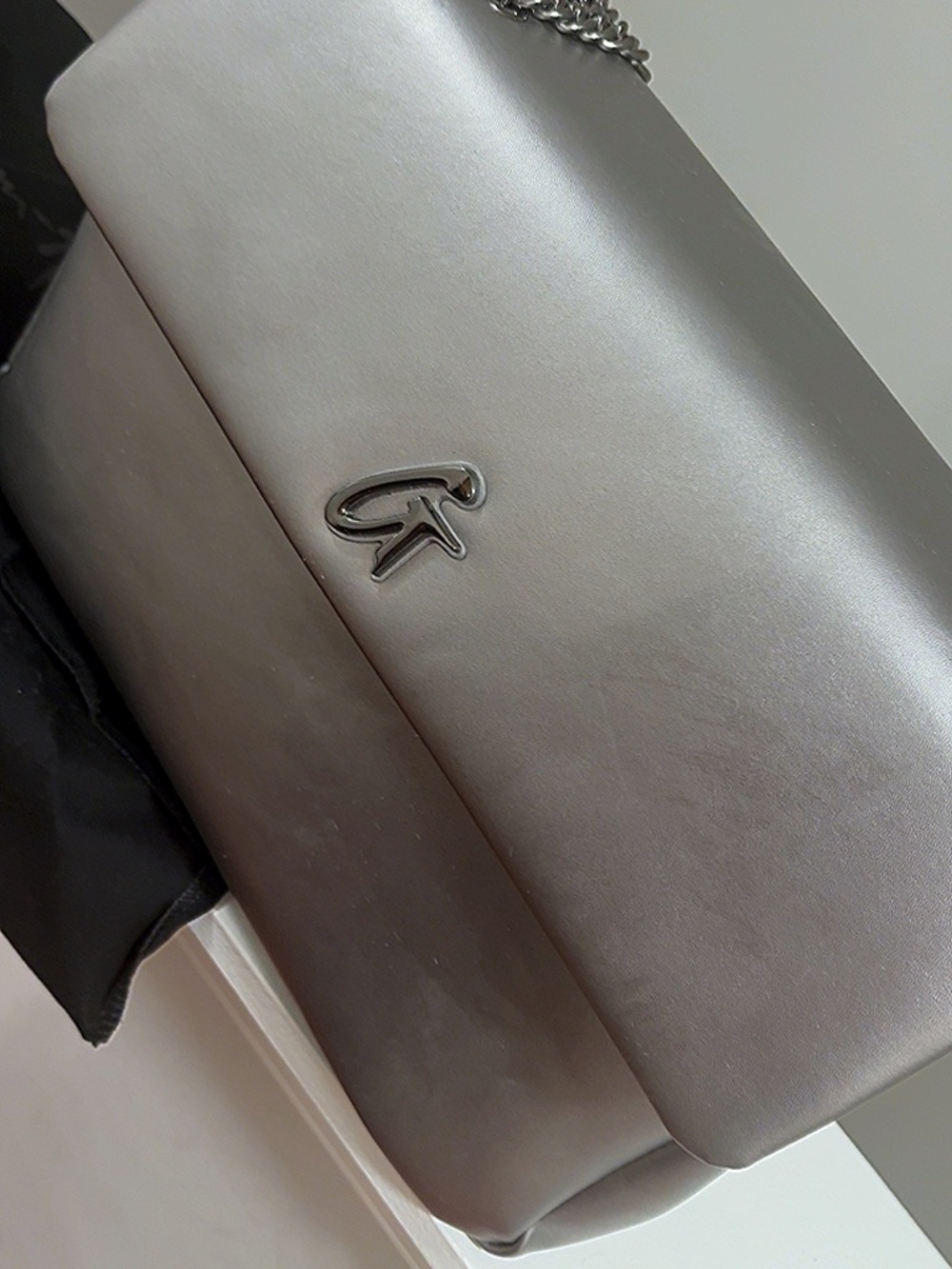 GLAMAHOLIC PLATINUM FLAPBAG